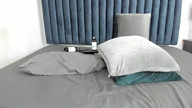 Czat XXX na żywo – Sam_Roos