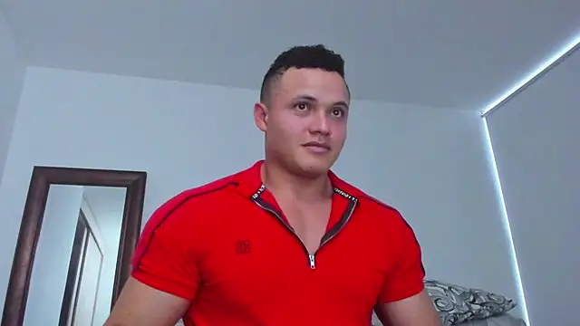 KingLevi01's Live XXX Chat