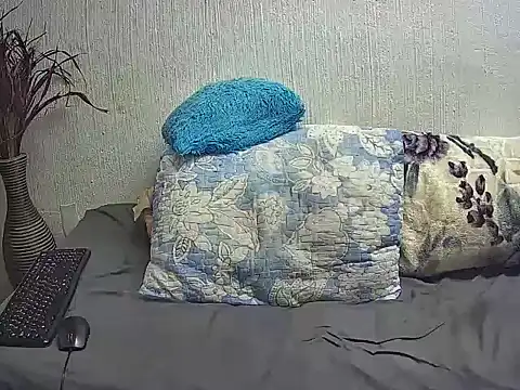 Czat XXX na żywo – Feathergal69_