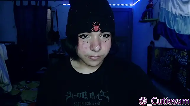 Chat +18 de Cutie_Sam ao vivo