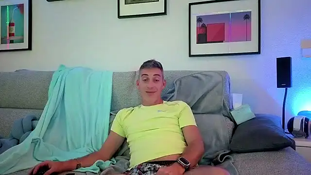 1Hugo1 Live XXX-Chat