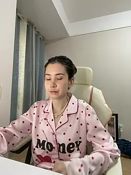 gigi_UwU_n Live XXX chat