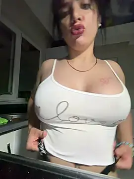 magnumbuse Live XXX Chat