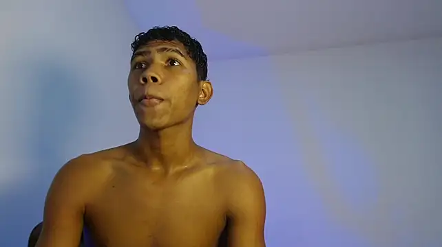 skiper_monstercock live XXX chat