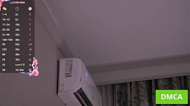 petite_lucy Chat XXX in diretta