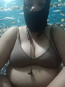 Chat +18 de YoursAashi ao vivo