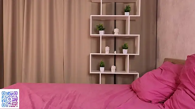 SunnySmileXO's Live XXX Chat