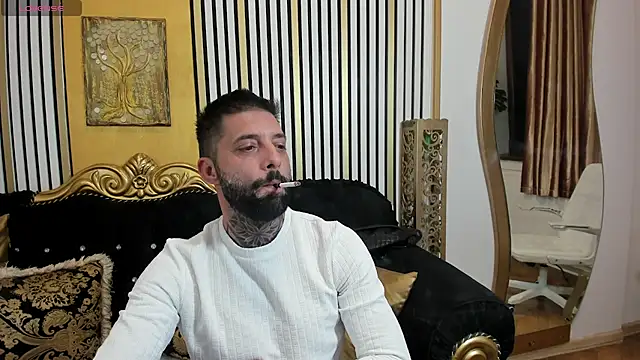 Онлайн чат XXX TommyDum