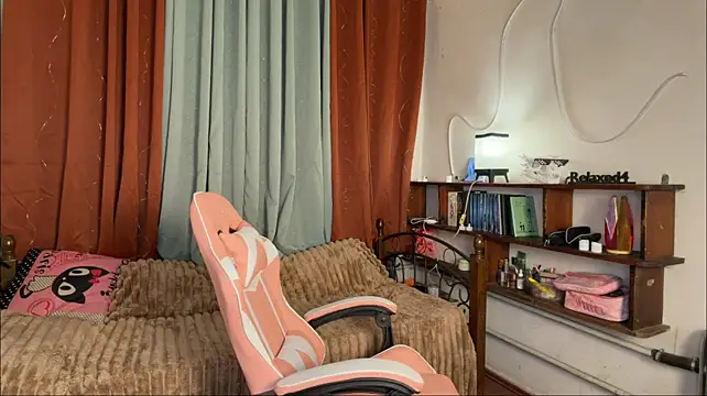 Živý XXX chat Emma_Ante