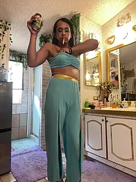 Živý XXX chat TranSexualJade95