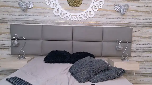 Turjan_Sultan's Live XXX Chat