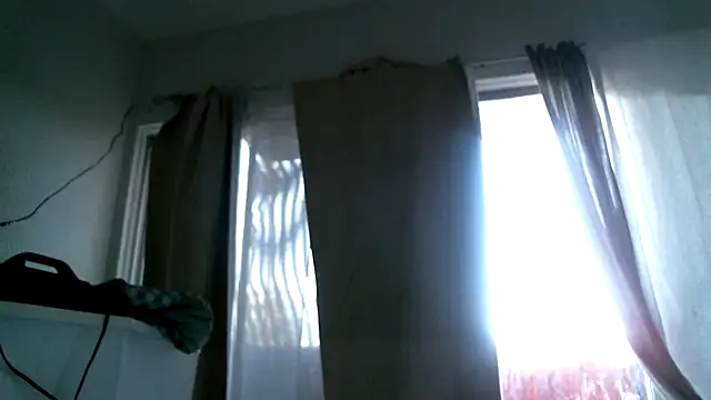 Chat +18 de SexyB214 ao vivo