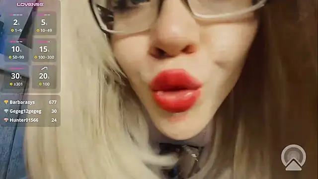 دردشة RachelSav الجنسية المباشرة