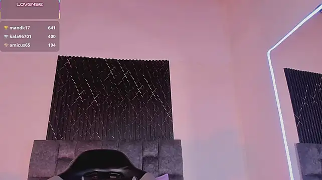 Alexxus_Smith লাইভ XXX চ্যাট