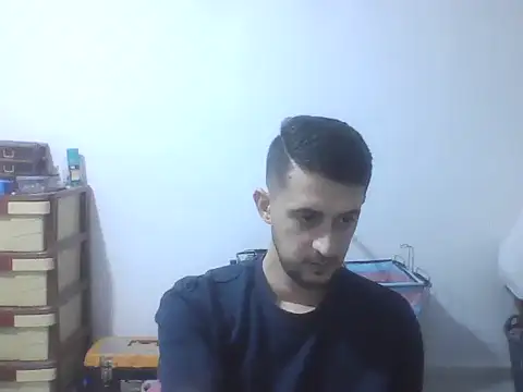 Chatroom XXX en direct de MamiCan02@xh