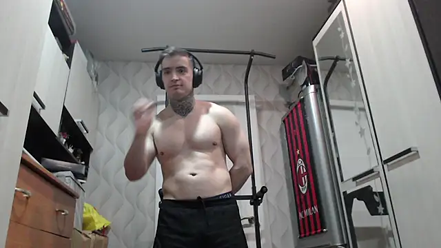 this_is_andyn Live XXX chat