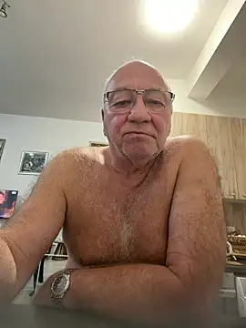 Онлайн чат XXX biggandybig