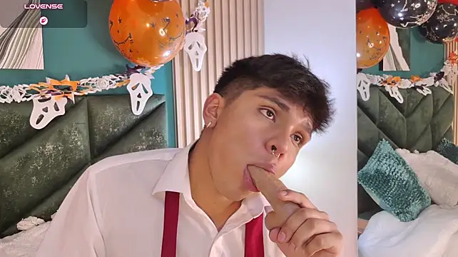 Онлайн чат XXX Thiago_Knox