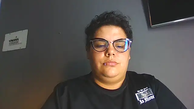 دردشة Hailey_Curvy الجنسية المباشرة
