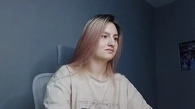 Chat +18 de MayaGrins ao vivo