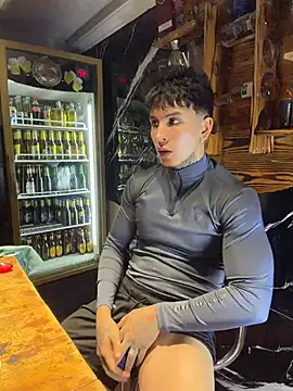 Chatroom XXX en direct de _Tomy08calderon