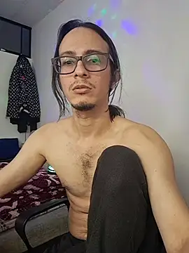 XXX chat uživo modela Damian_Dusk