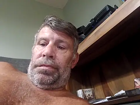 stud2512 Chat XXX in diretta