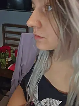 ScarletsWeb XXX чат на живо