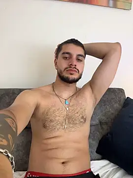 AmadeoWild live XXX chat