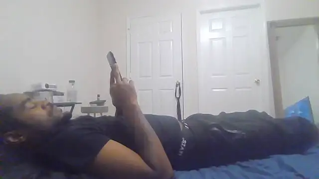 THE_FLOCK Show in webcam