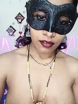 Mun_-Mun Show in webcam