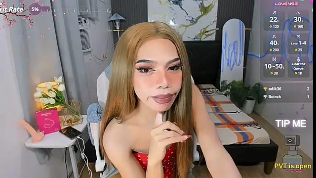 Alexa_therealhorsecock 即時 XXX 聊天