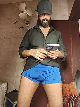 MalluBeard 即時 XXX 聊天