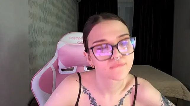 ClarisaValensuela Live XXX Chat