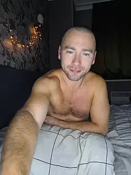 XXX chat uživo modela AlexanderEvan