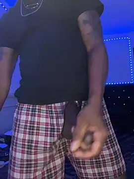 دردشة BigDaddyDy الجنسية المباشرة