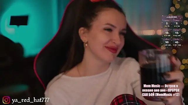 -RED_HAT-: онлайн-секс-чат