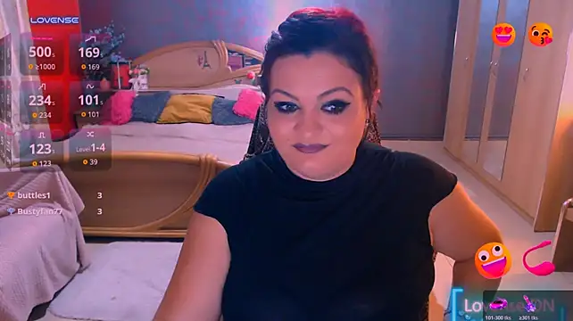 دردشة Ariellefoxy الجنسية المباشرة