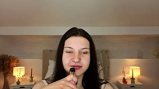 دردشة little__miss1_ الجنسية المباشرة