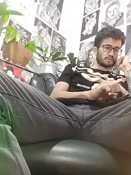 Chatroom XXX en direct de Loggan_donnelly