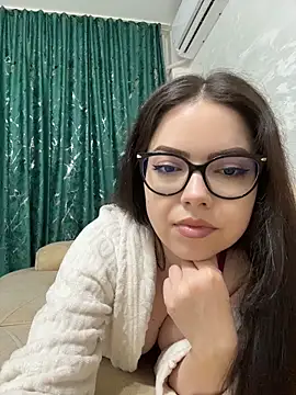 KaylaLewyss Live XXX Chat