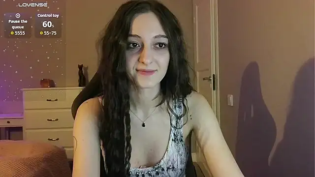 XXX chat uživo modela white_liillyy