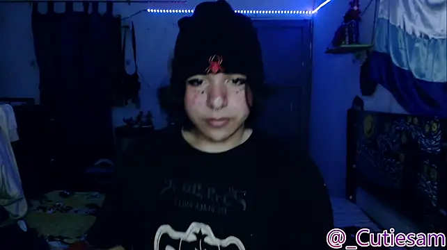 Cutie_Sam 现场XXX聊天