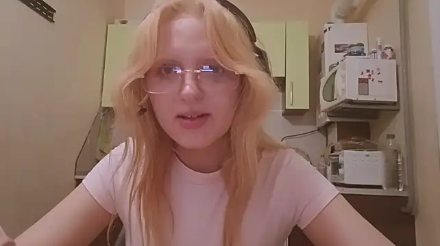 GingerThurstonson Live XXX Chat