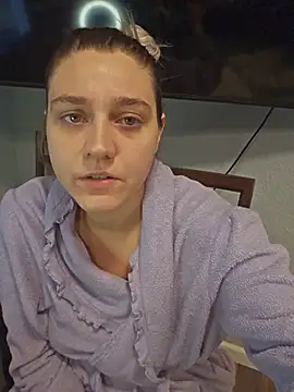 ScarletsWeb's Live XXX Chat