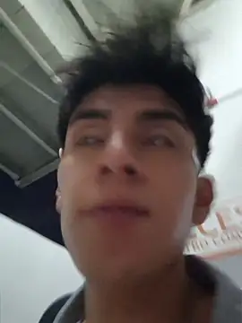 ZaneHoward Obrolan Langsung XXX