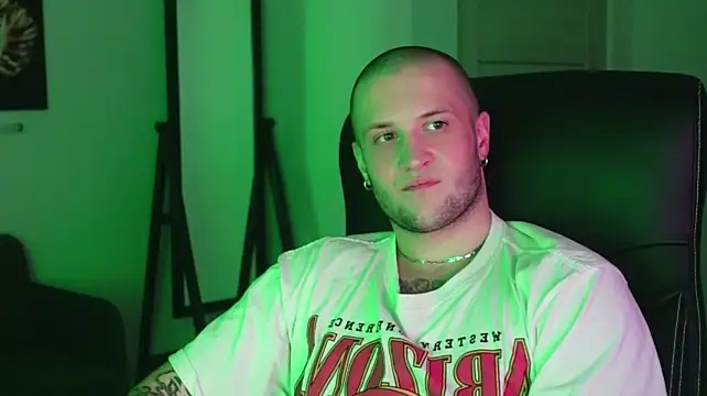 Igor_Wilde – Naživo XXX chat