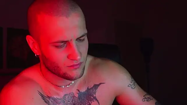 Igor_Wilde's Live XXX Chat