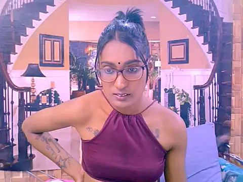 Chat XXX en directo de IndianRebel4u2Luv