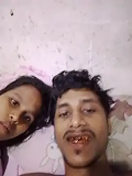 ChutiIshu ওয়েবক্যাম শো